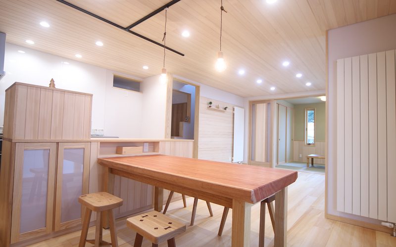 もみの木の特徴 生きている木と死んでいる木 株式会社住工房k 長野県諏訪市の工務店