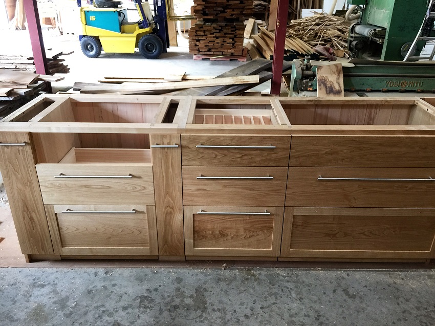 オーダーメイド木製キッチン 株式会社住工房k 諏訪市の工務店